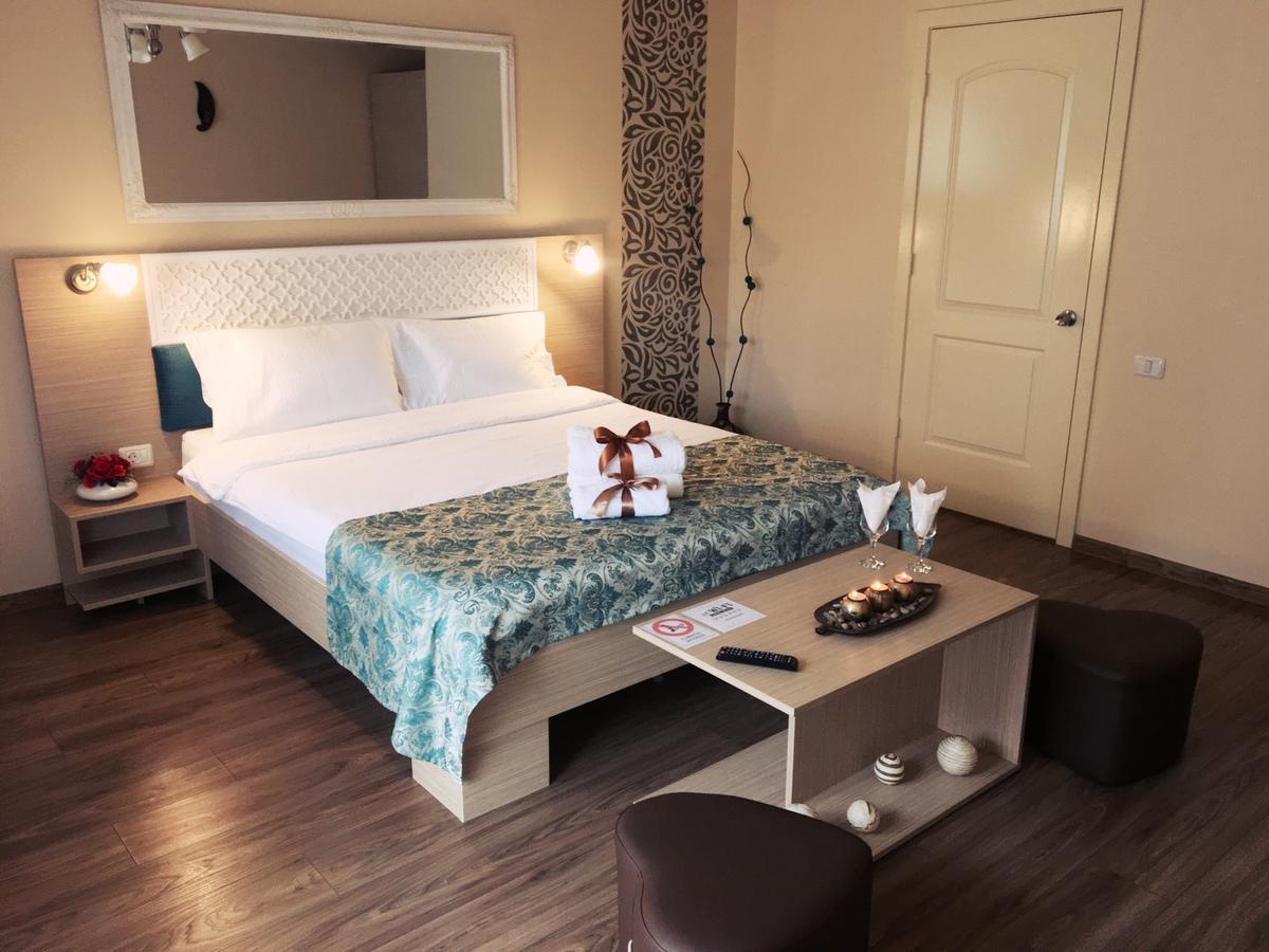 Vila Nicole Hotel Hateg Luaran gambar